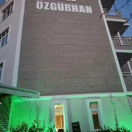Oezguerhan Otel Sidé